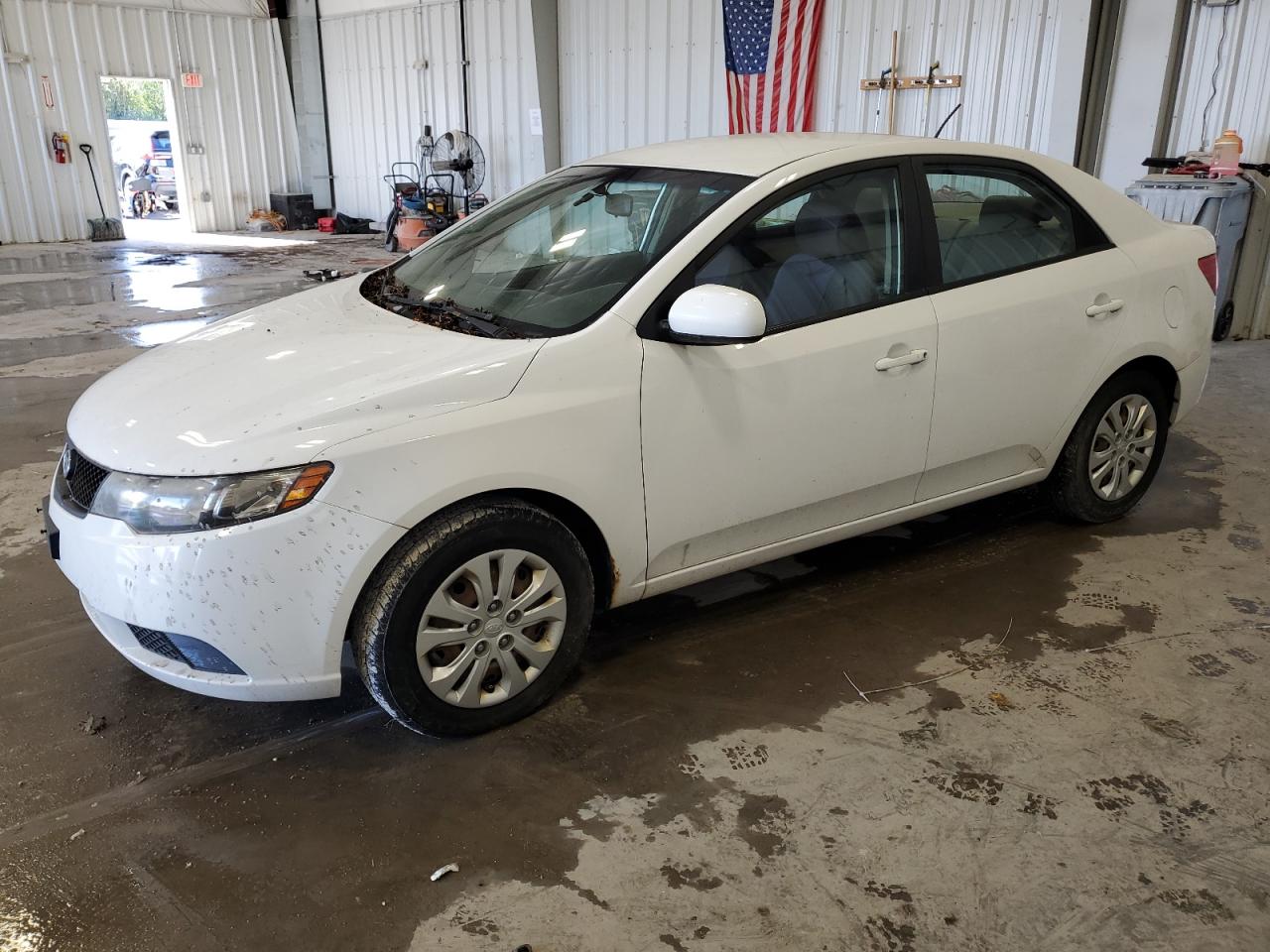 KIA FORTE LX 2010