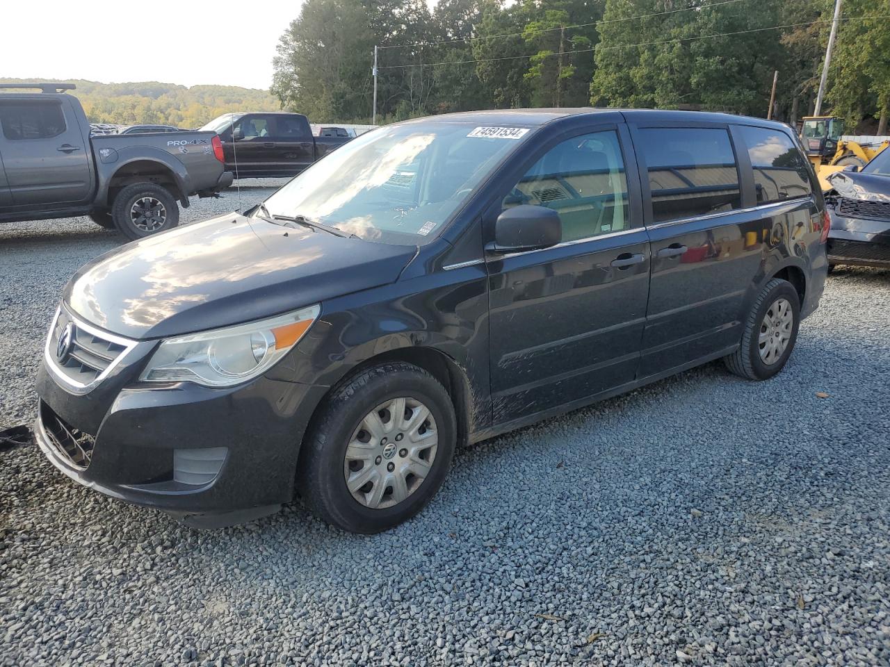 VOLKSWAGEN ROUTAN S 2011