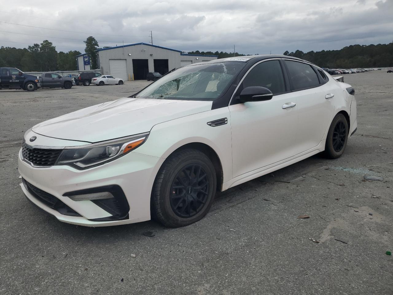 KIA OPTIMA LX 2019