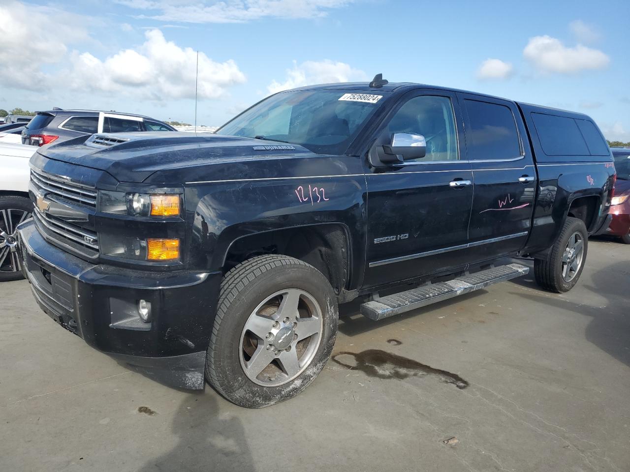 CHEVROLET SILVERADO 2018