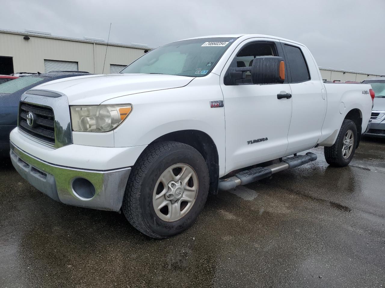 TOYOTA TUNDRA DOU 2008