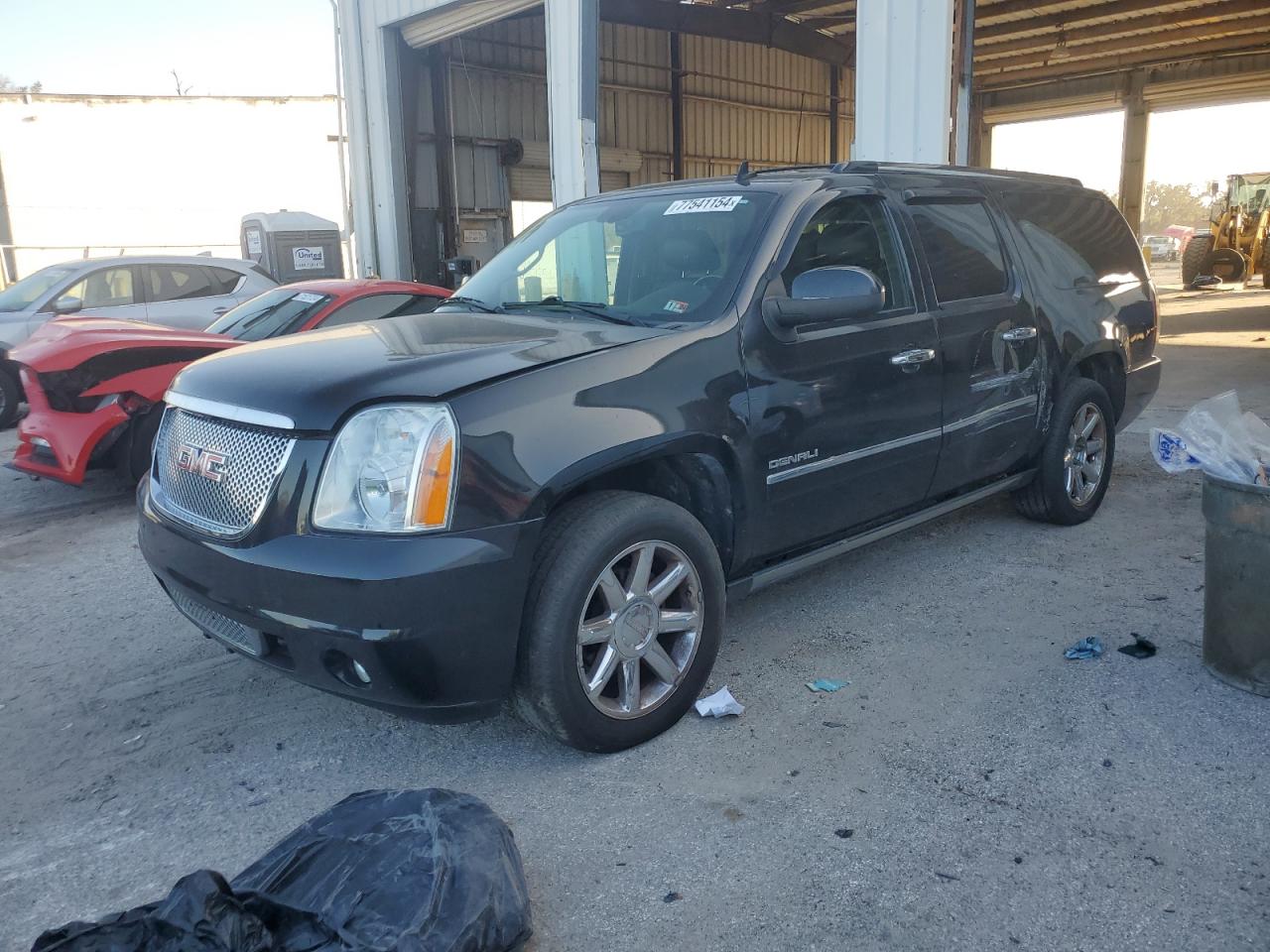GMC YUKON XL D 2012