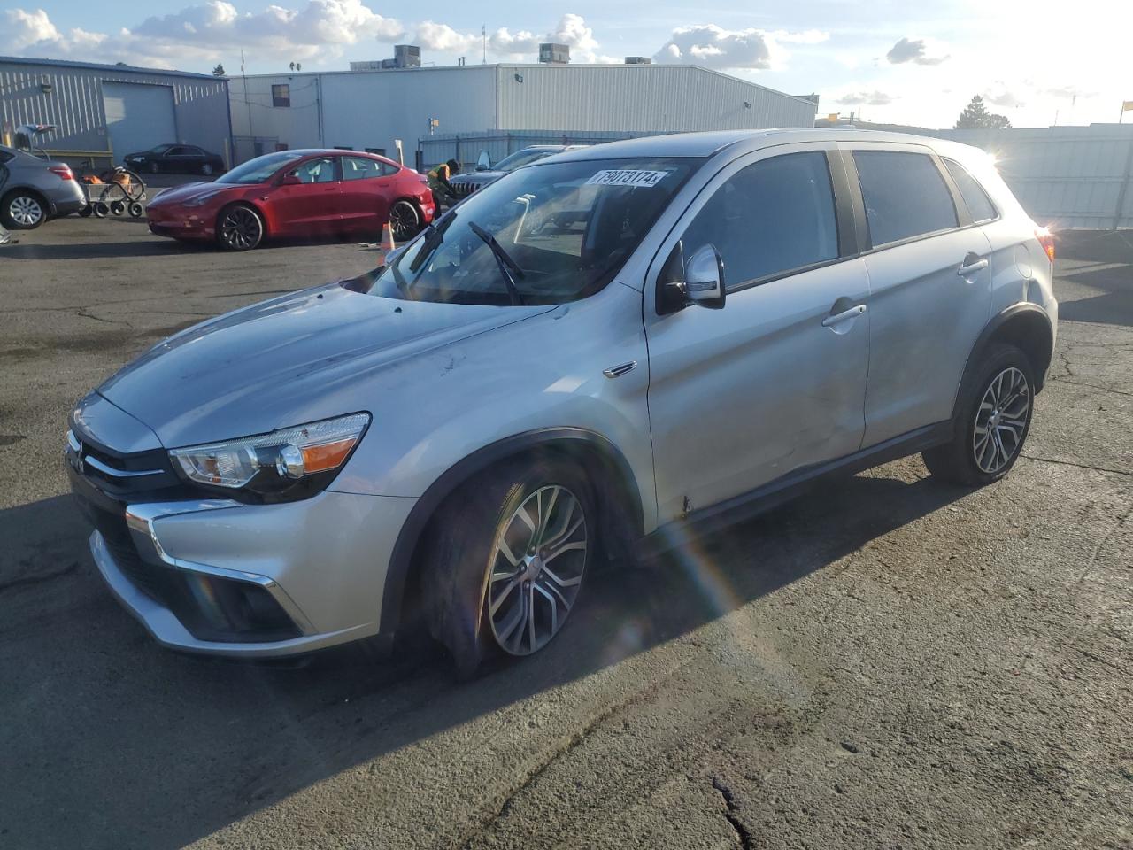MITSUBISHI OUTLANDER 2019