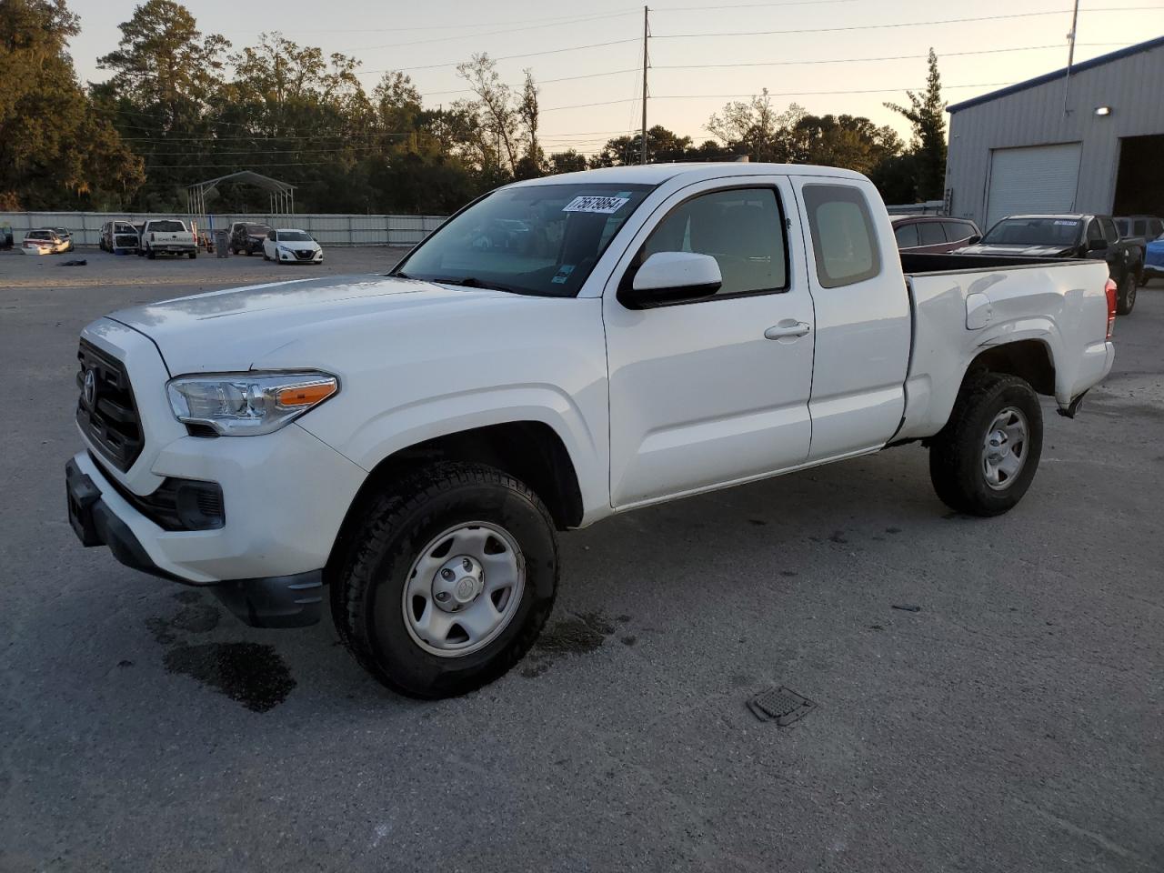TOYOTA TACOMA ACC 2017