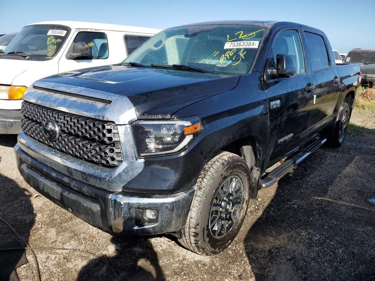 TOYOTA TUNDRA CRE 2021