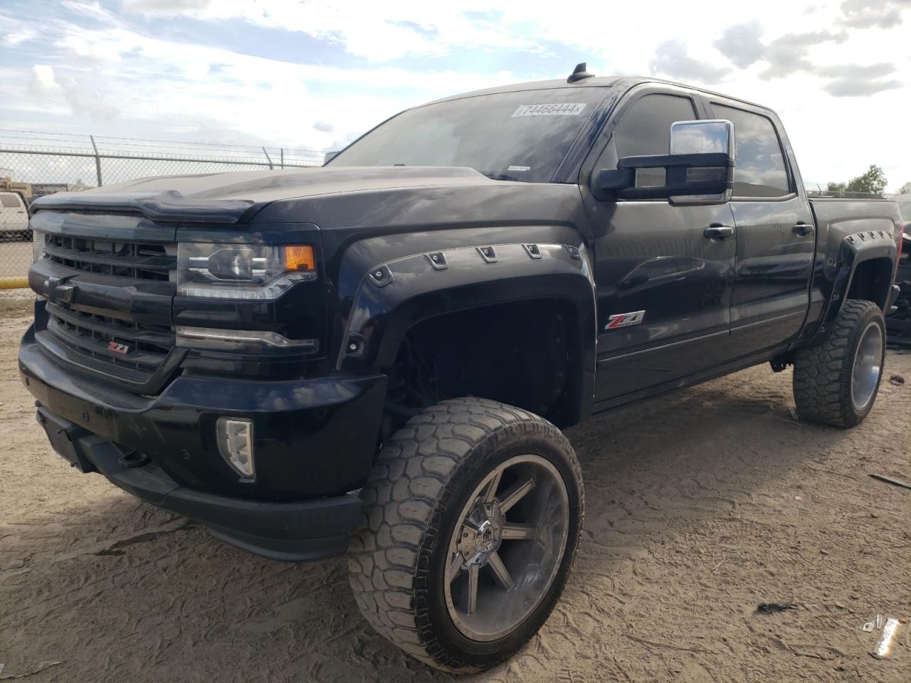 CHEVROLET SILVERADO 2017