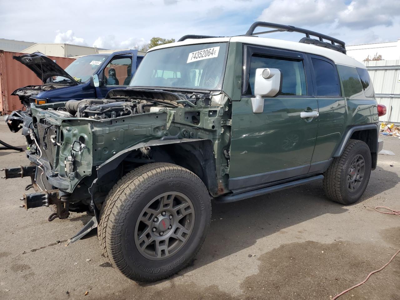 TOYOTA FJ CRUISER 2012