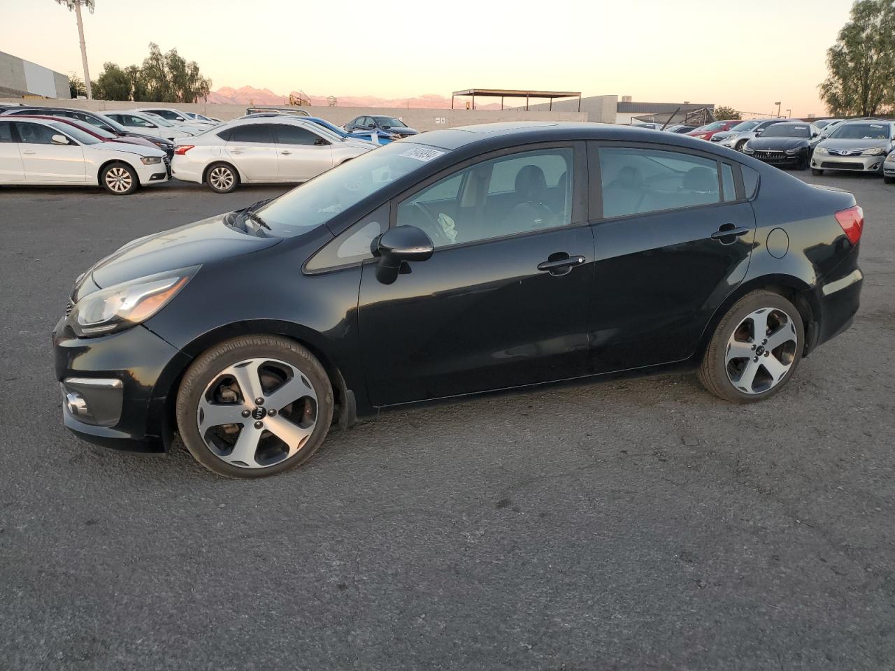 KIA RIO EX 2016