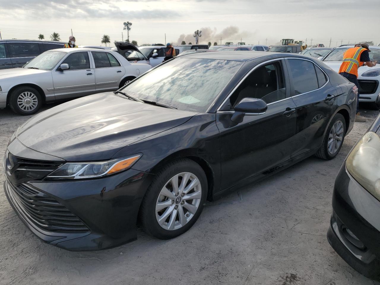 TOYOTA CAMRY L 2019