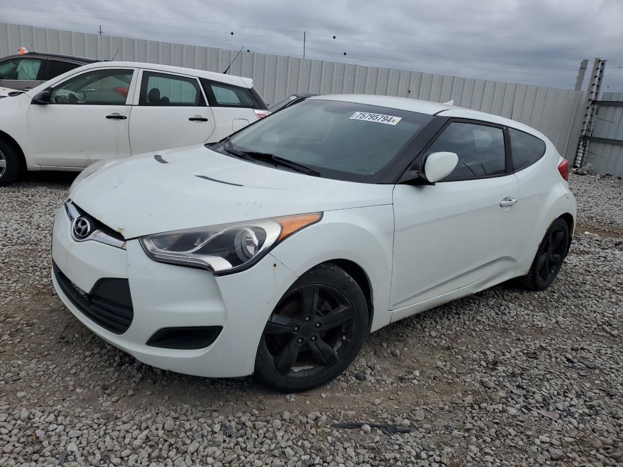 HYUNDAI VELOSTER 2012