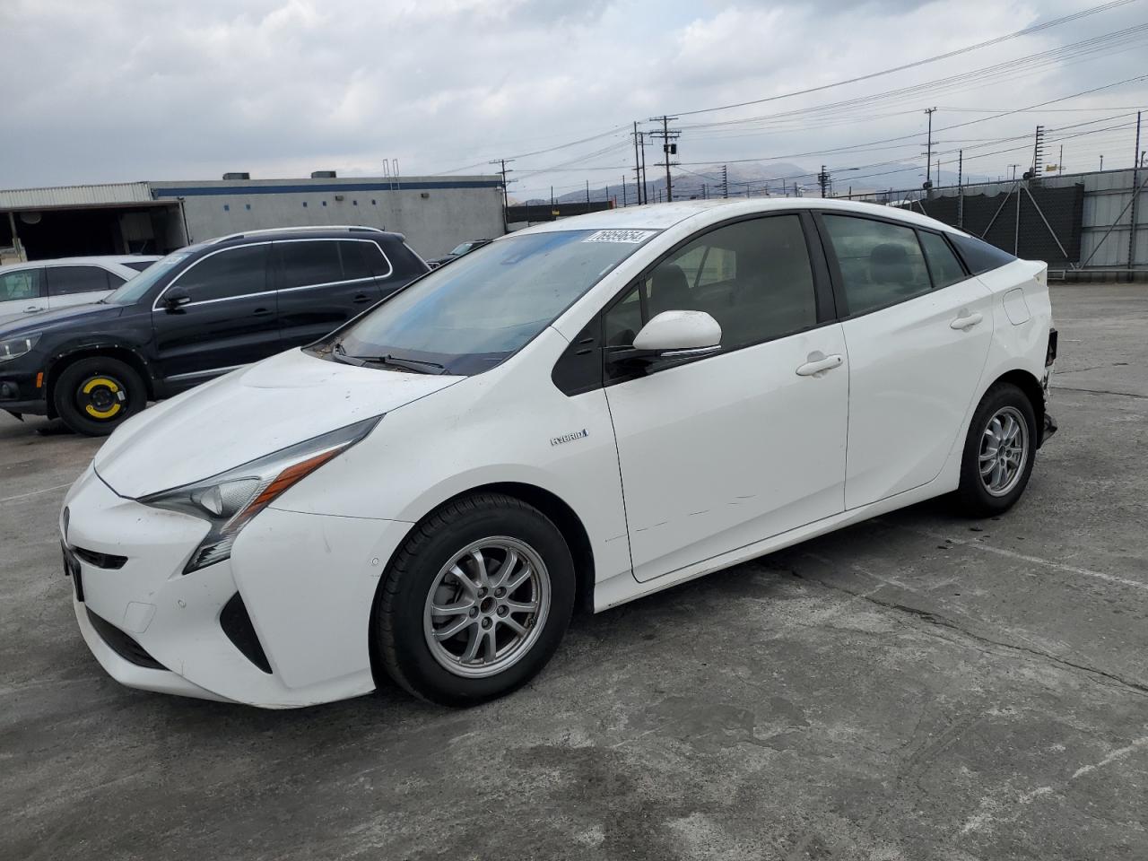 TOYOTA PRIUS 2018