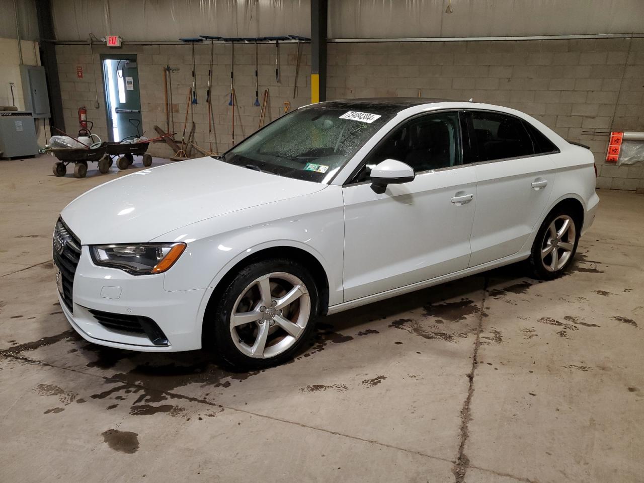 AUDI A3 PREMIUM 2015