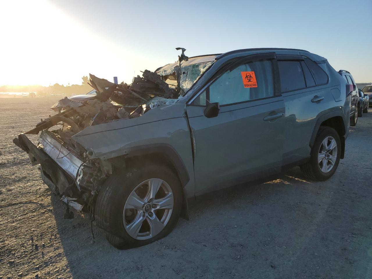 TOYOTA RAV4 XLE 2019
