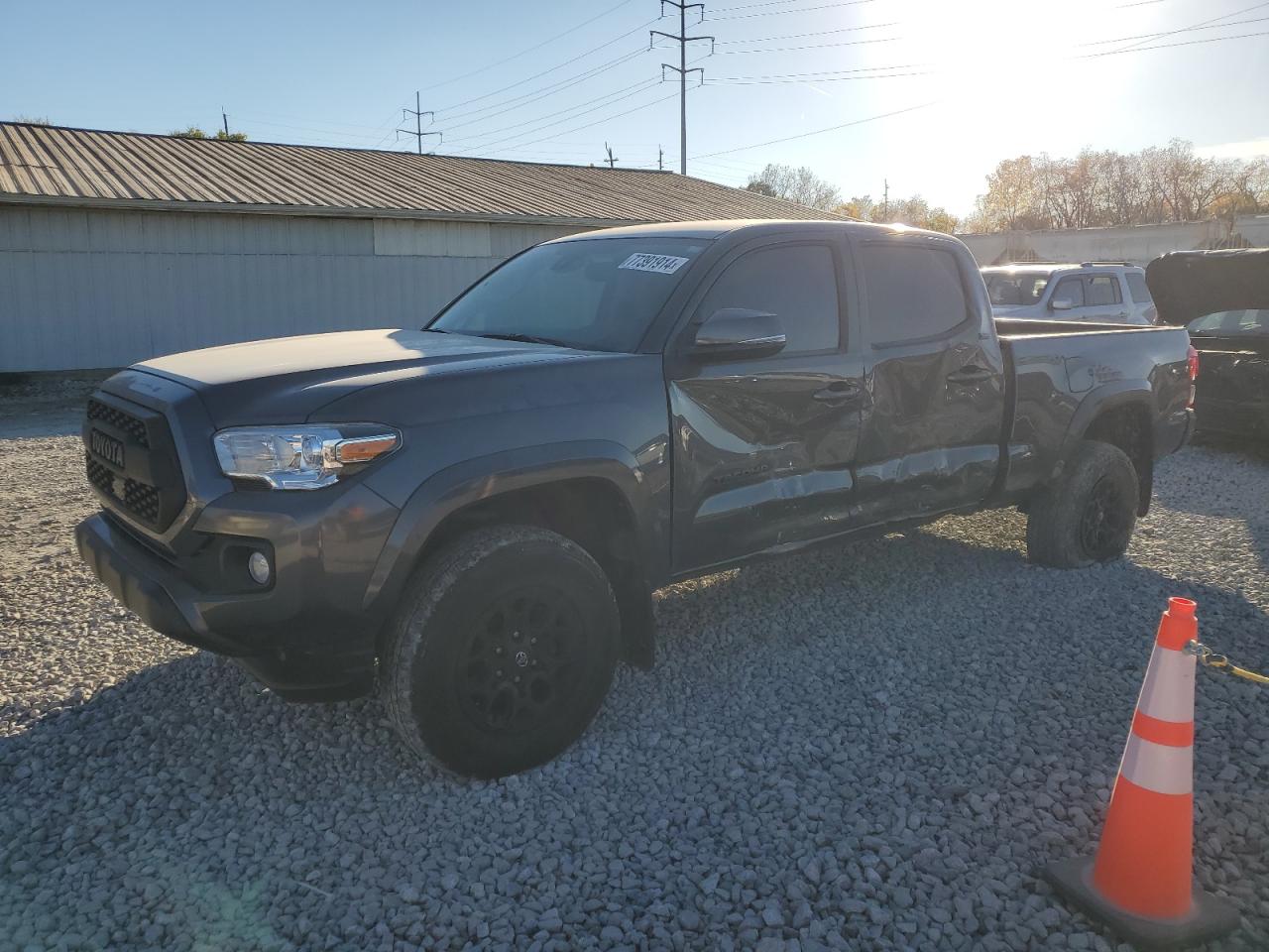 TOYOTA TACOMA DOU 2021