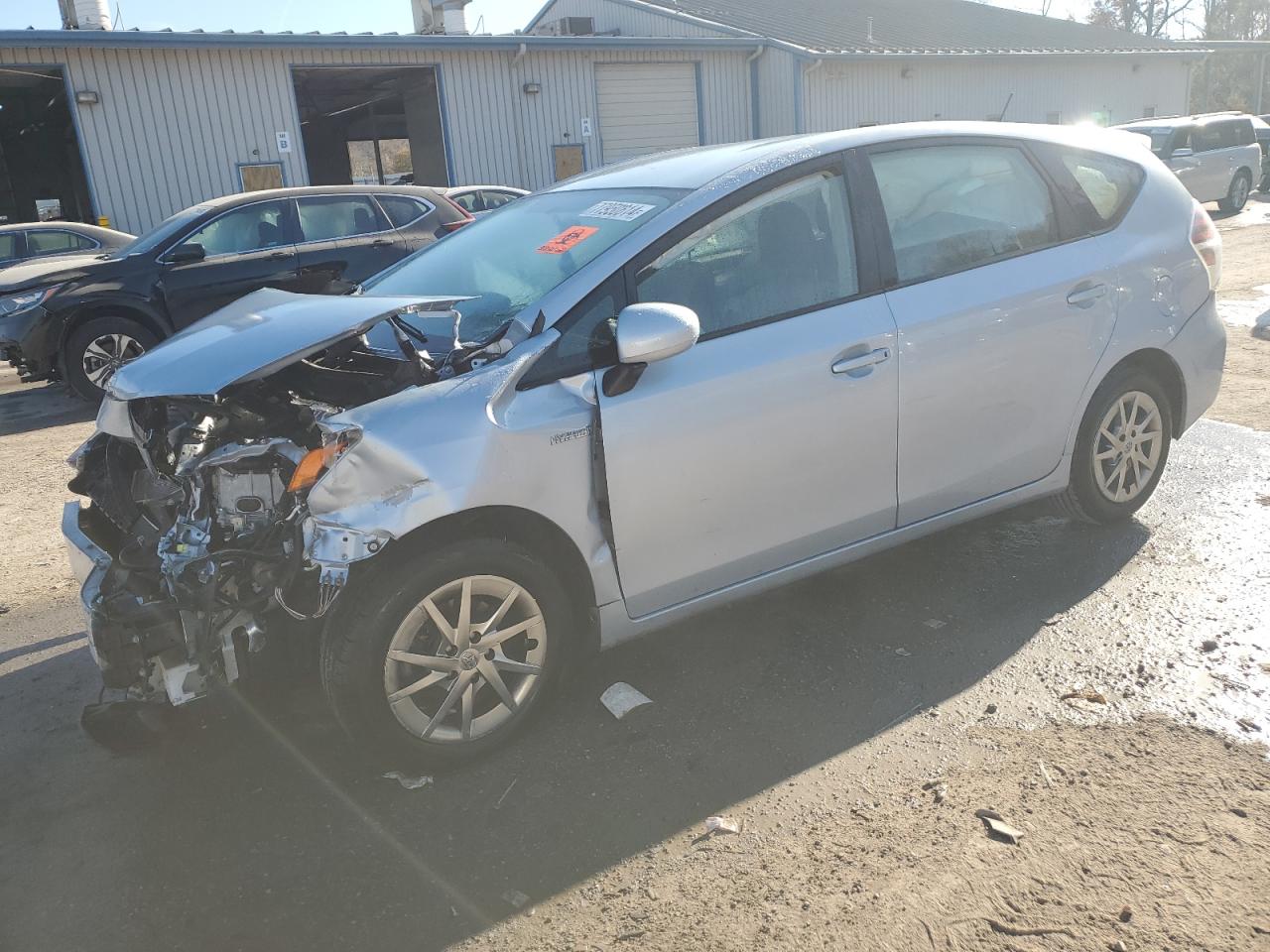 TOYOTA PRIUS V 2016