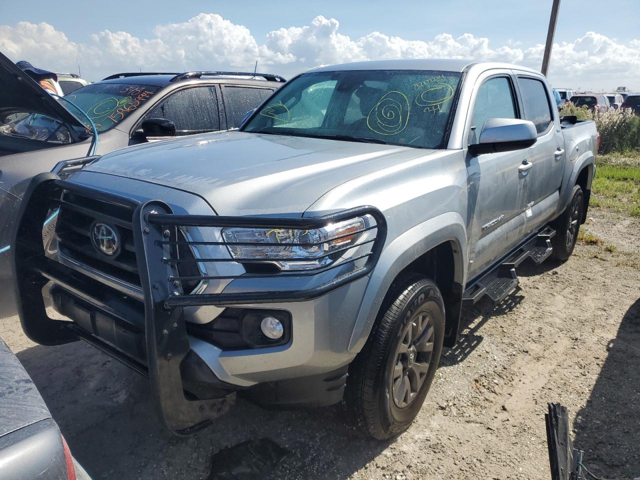 TOYOTA TACOMA DOU 2023