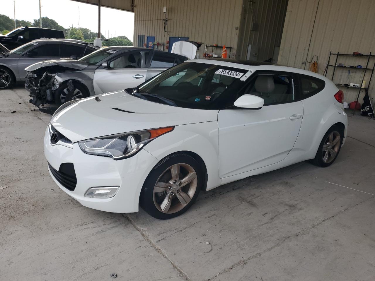 HYUNDAI VELOSTER 2014