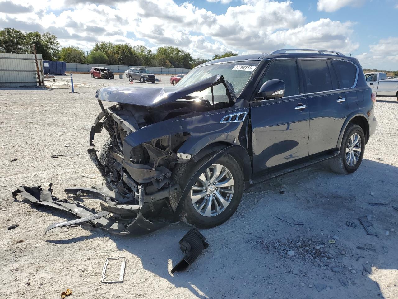 INFINITI QX80 BASE 2017