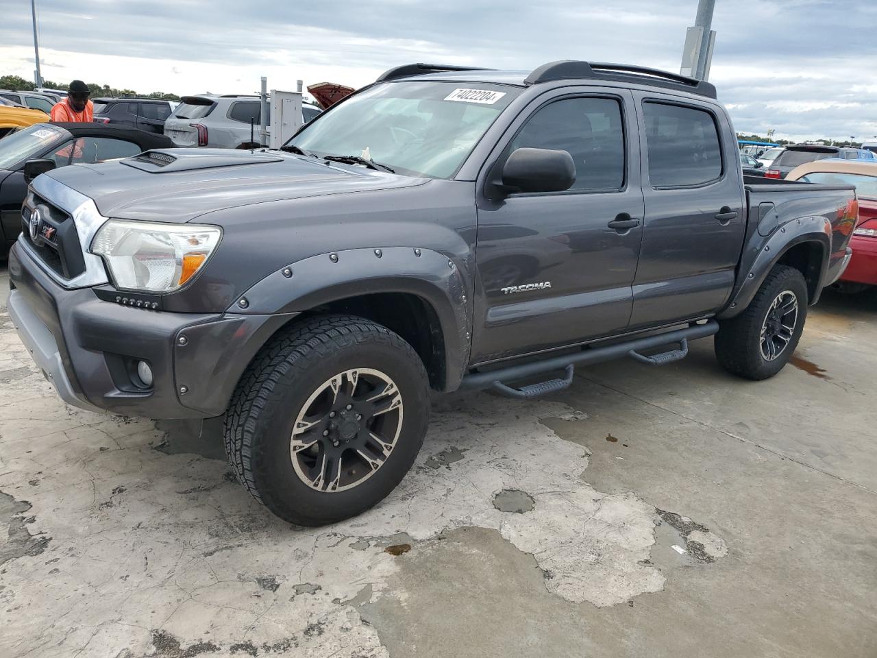 TOYOTA TACOMA DOU 2015