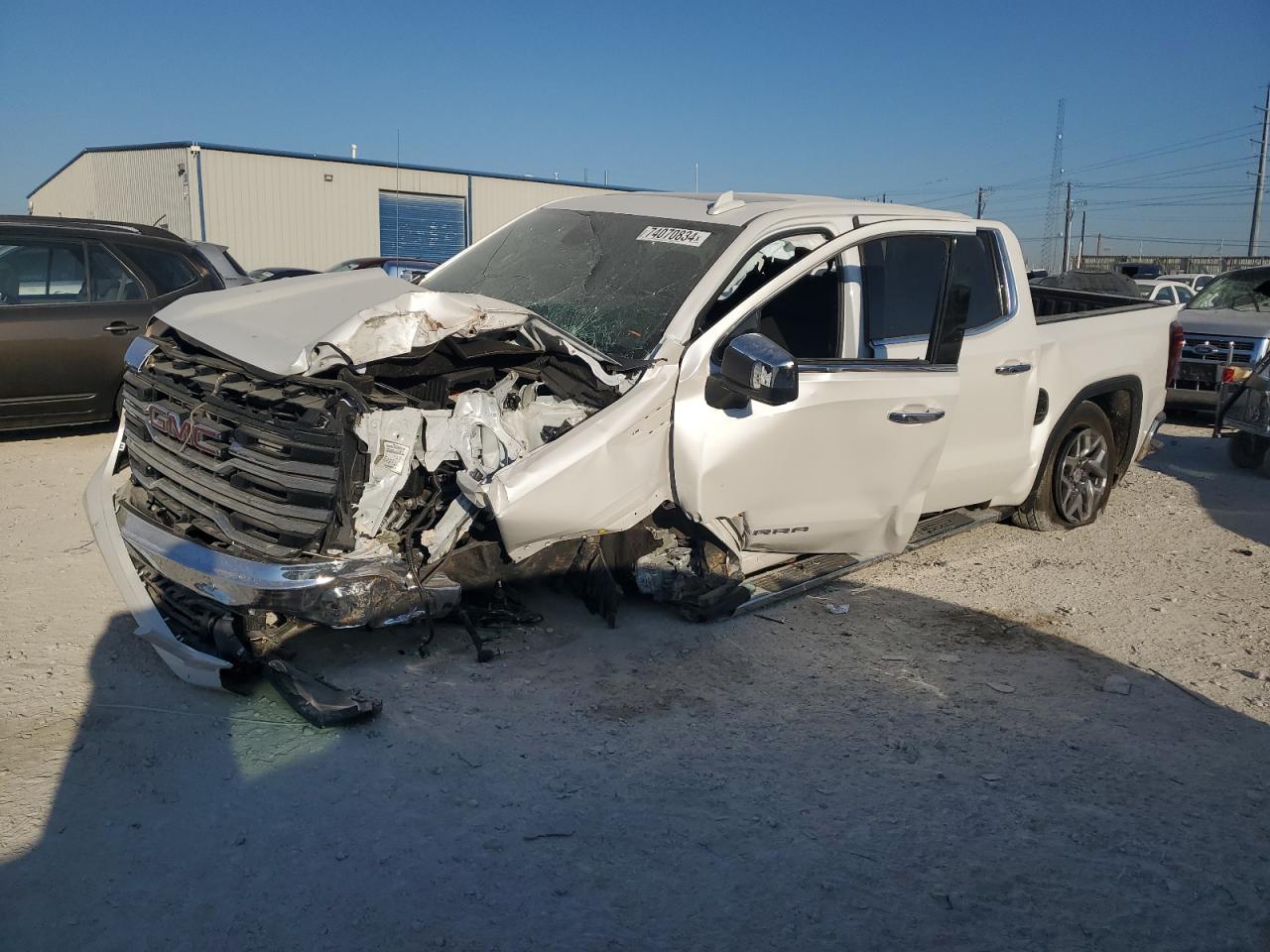 GMC SIERRA C15 2024