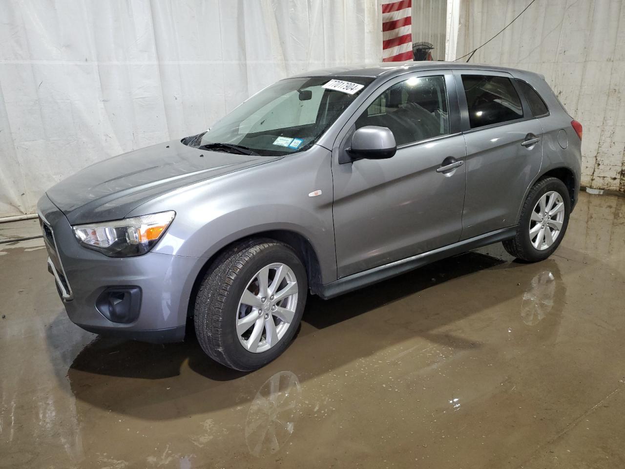 MITSUBISHI OUTLANDER 2014