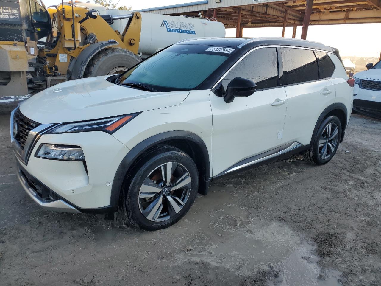 NISSAN ROGUE PLAT 2022