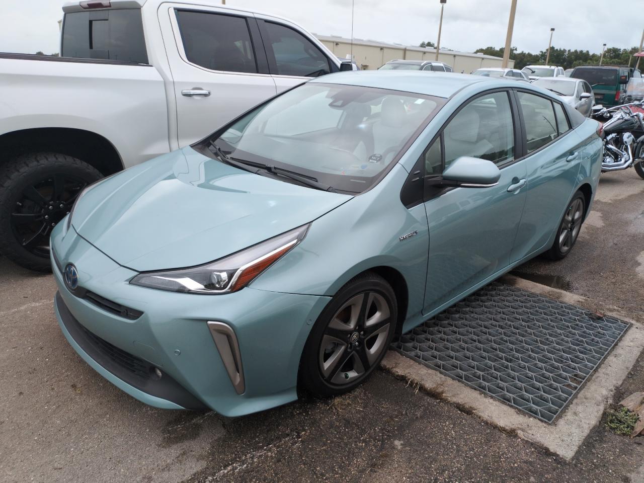 TOYOTA PRIUS NIGH 2022
