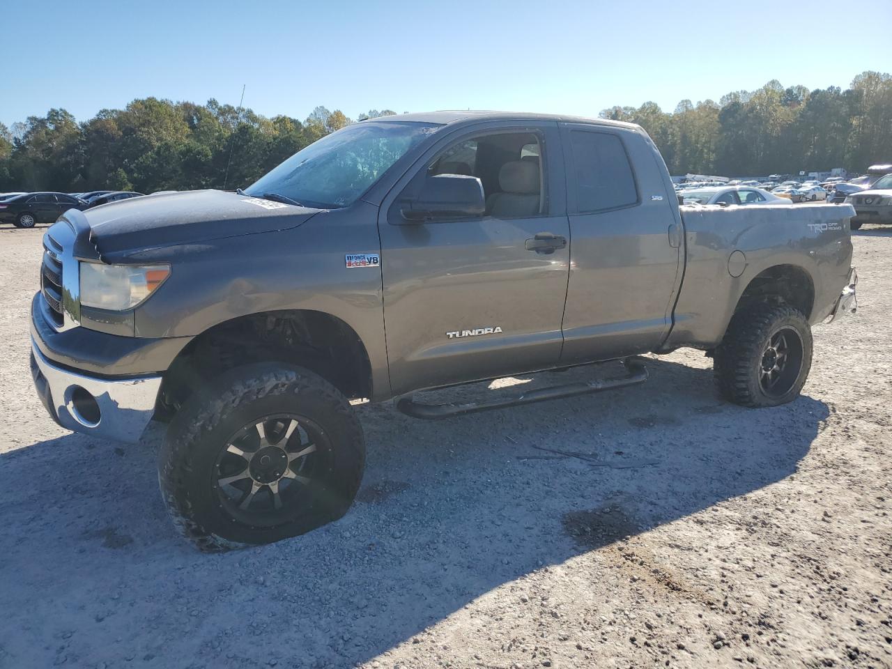 TOYOTA TUNDRA DOU 2010