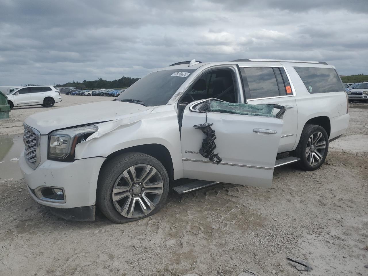 GMC YUKON XL D 2019