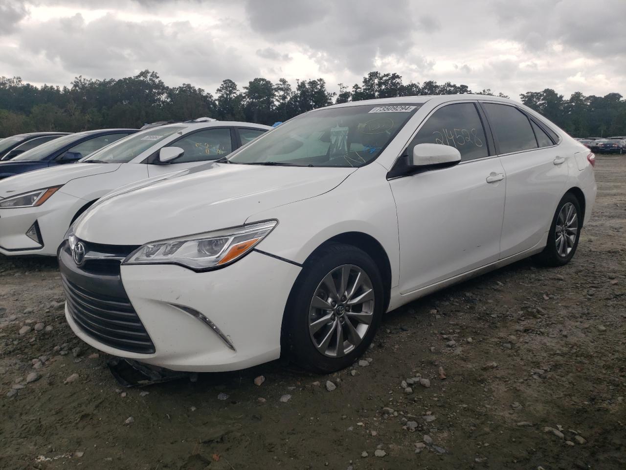 TOYOTA CAMRY XSE 2017