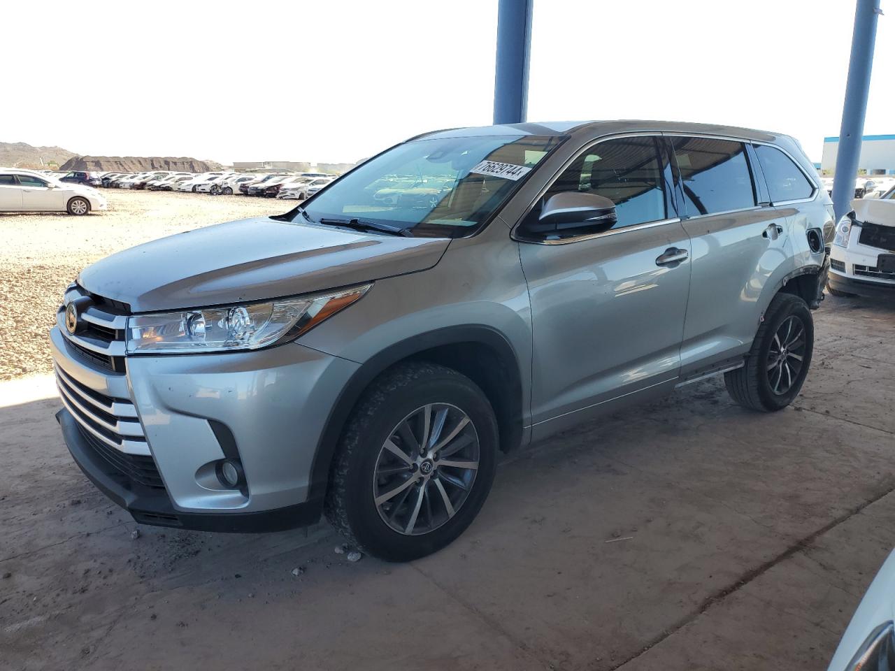 TOYOTA HIGHLANDER 2018