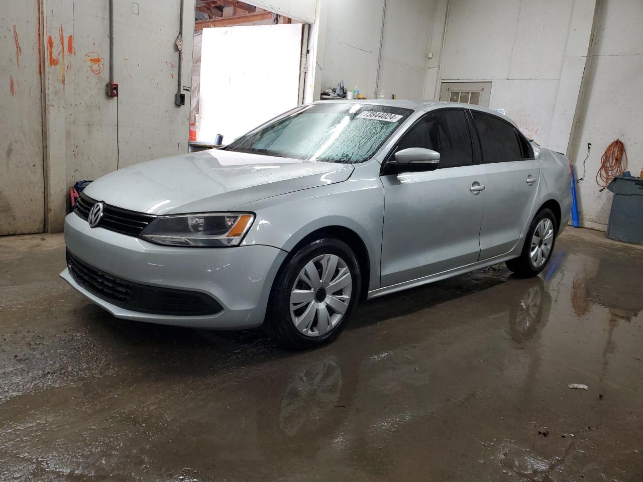 VOLKSWAGEN JETTA SE 2011