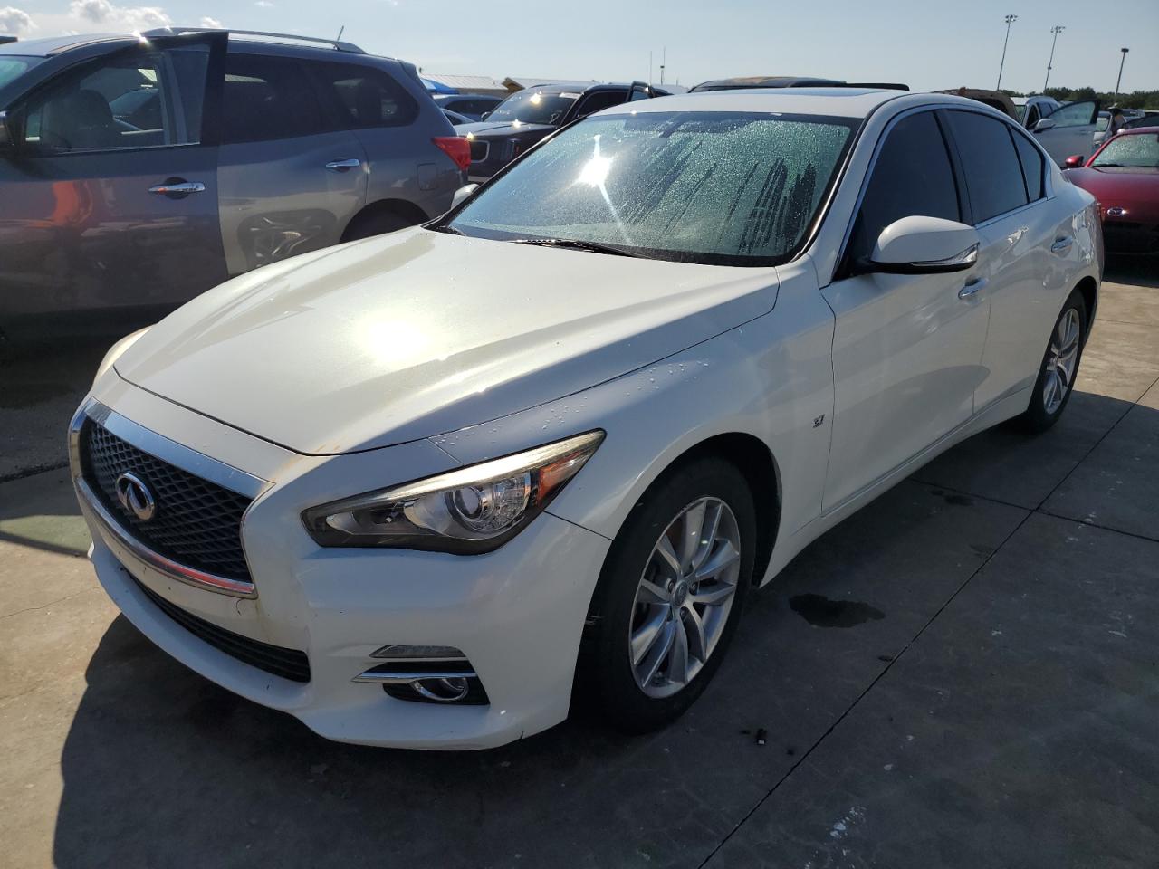INFINITI Q50 BASE 2015