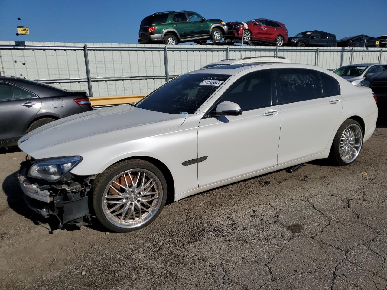 BMW 750 LXI 2013