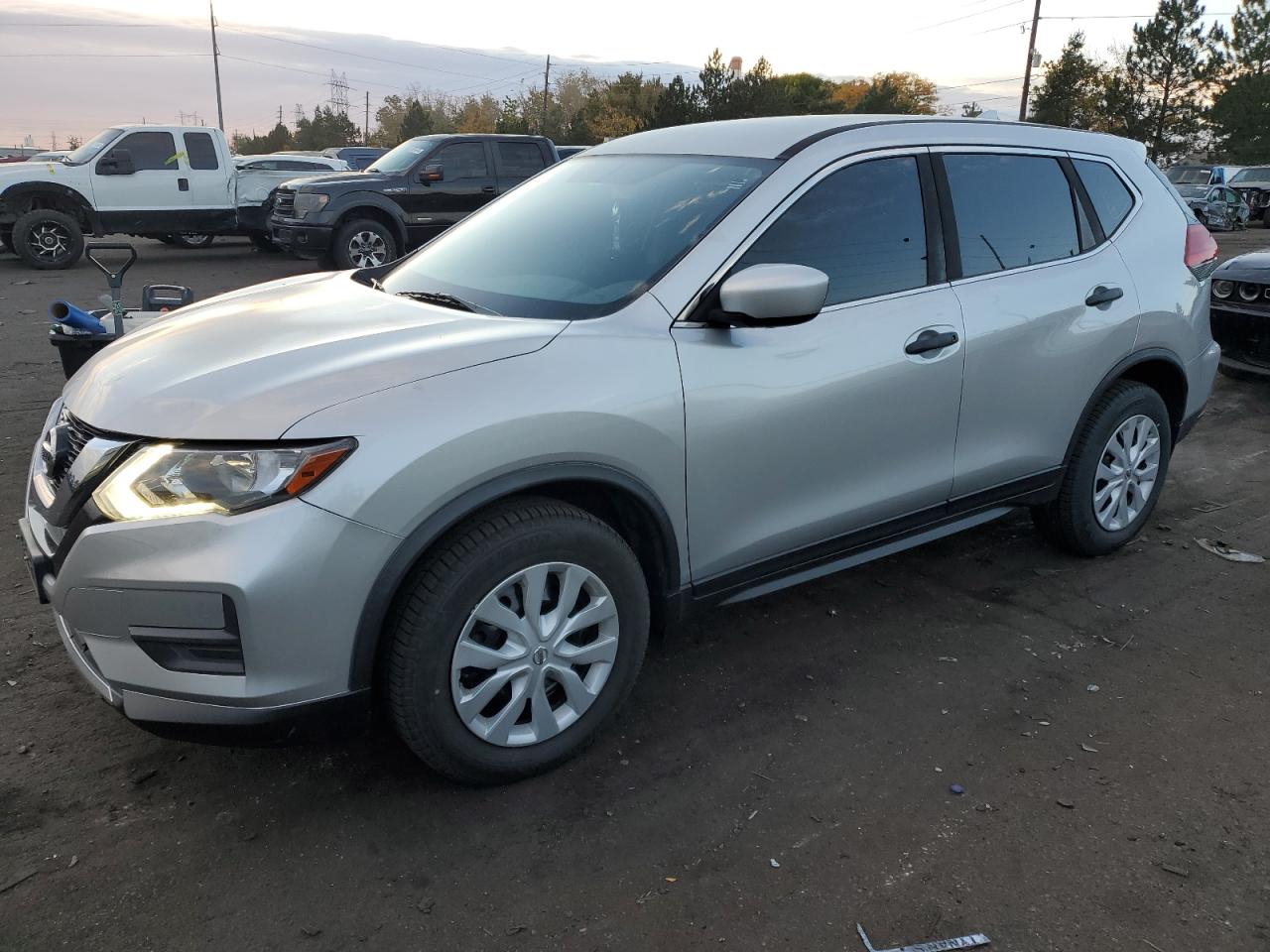 NISSAN ROGUE S 2017