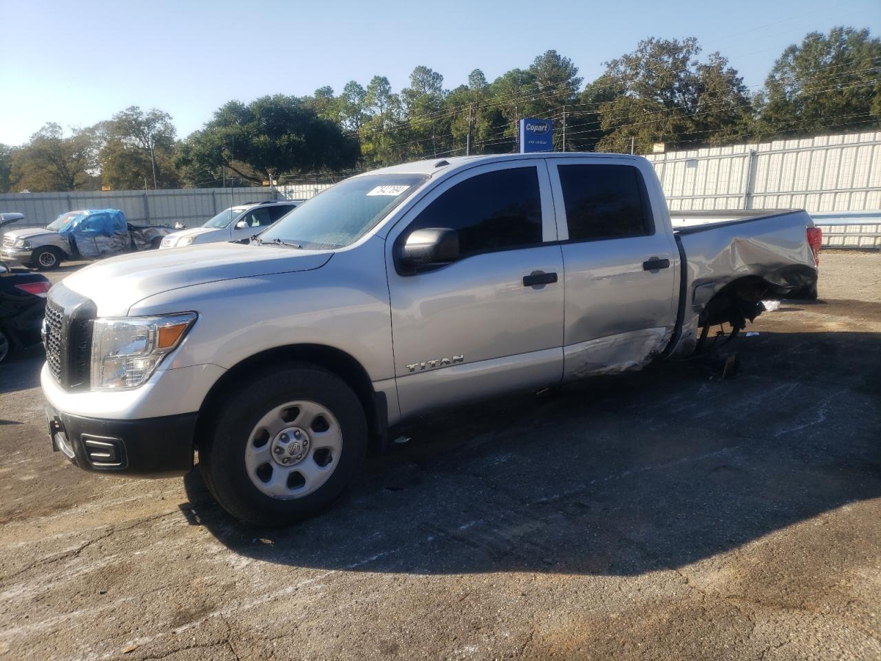 NISSAN TITAN S 2019