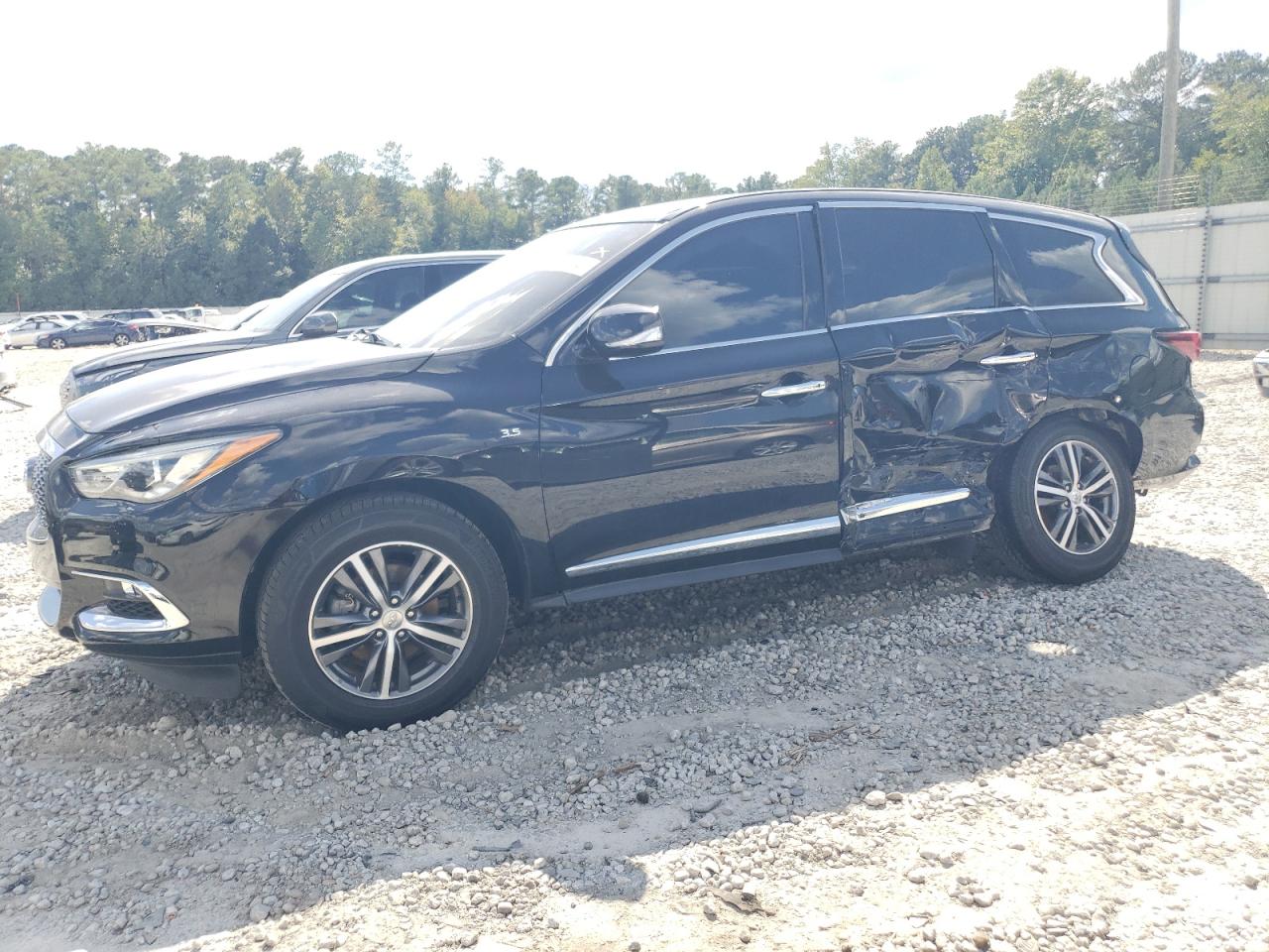 INFINITI QX60 LUXE 2020