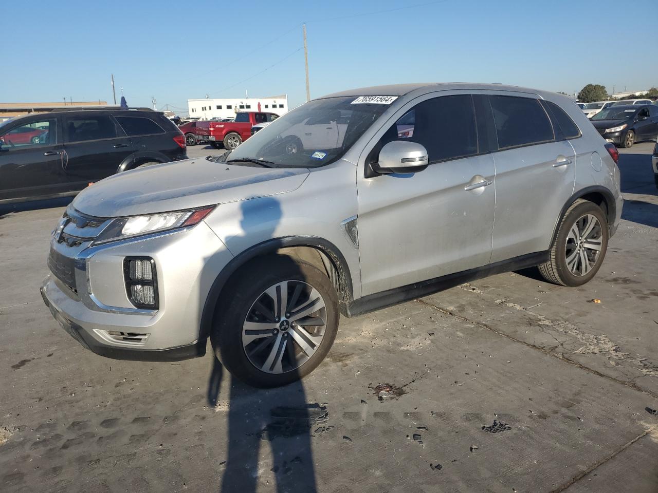 MITSUBISHI OUTLANDER 2020