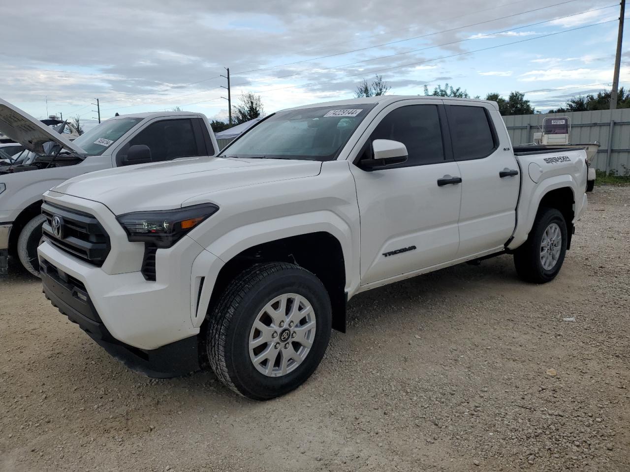 TOYOTA TACOMA DOU 2024