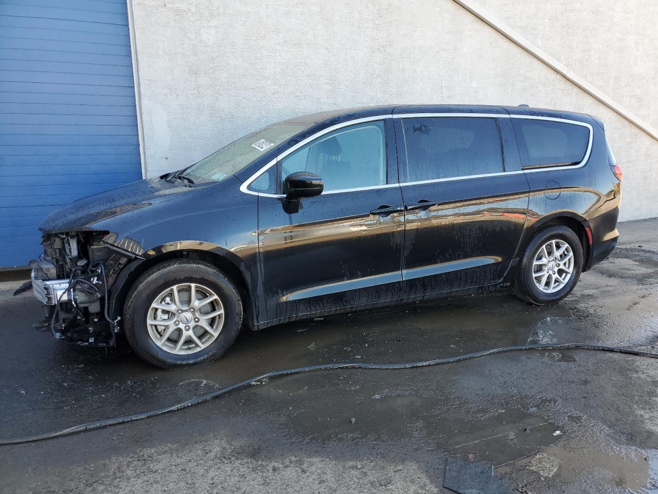 CHRYSLER VOYAGER LX 2024