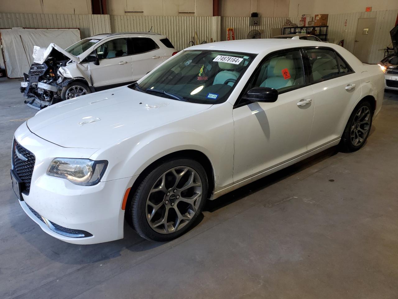 CHRYSLER 300 TOURIN 2018