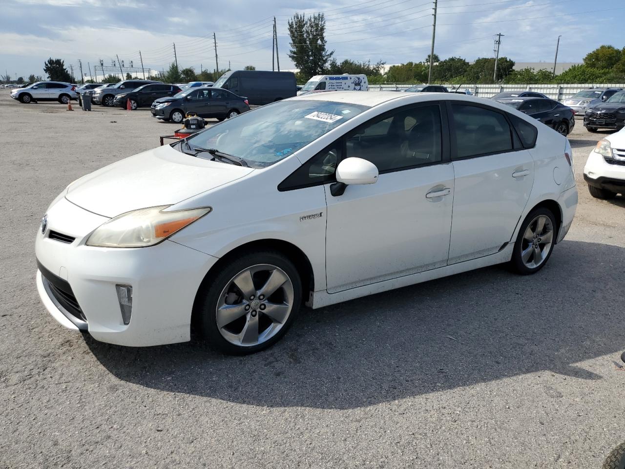 TOYOTA PRIUS 2013