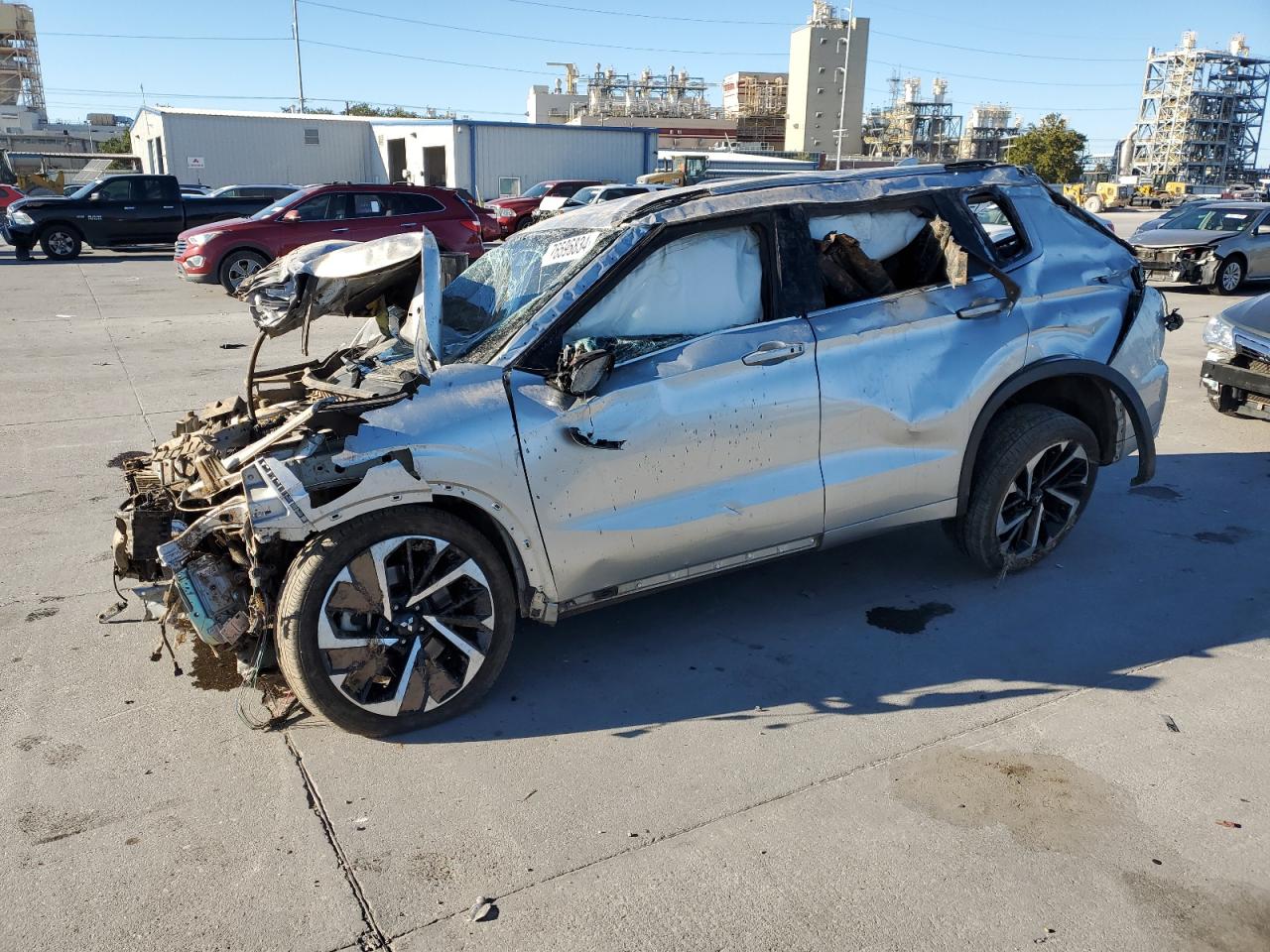 MITSUBISHI OUTLANDER 2022