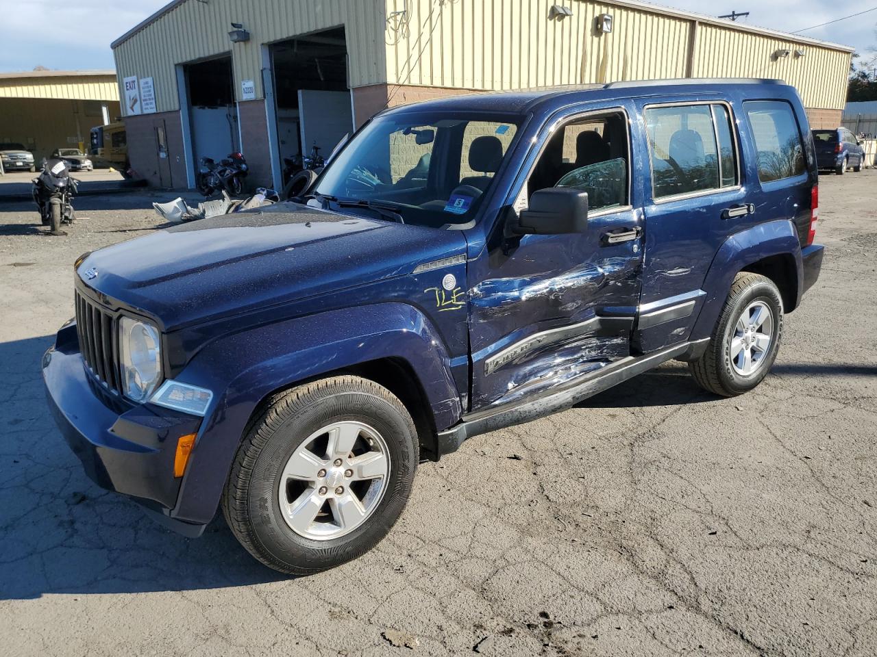 JEEP LIBERTY 2012