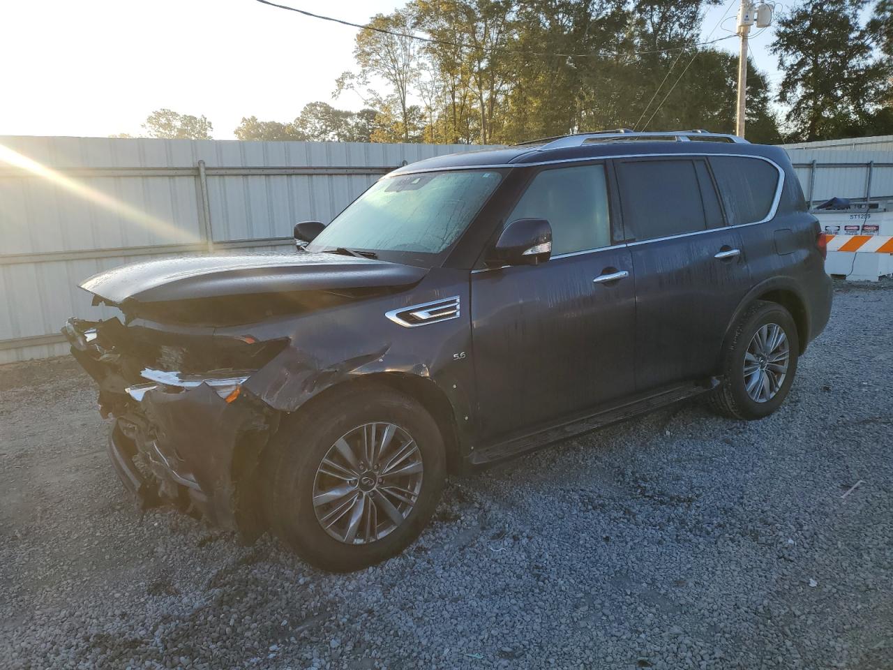 INFINITI QX80 LUXE 2019