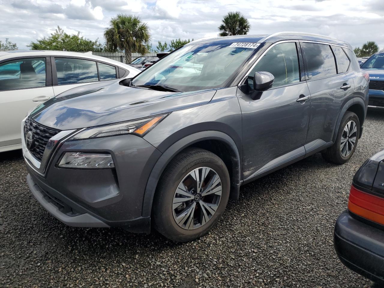 NISSAN ROGUE SV 2021