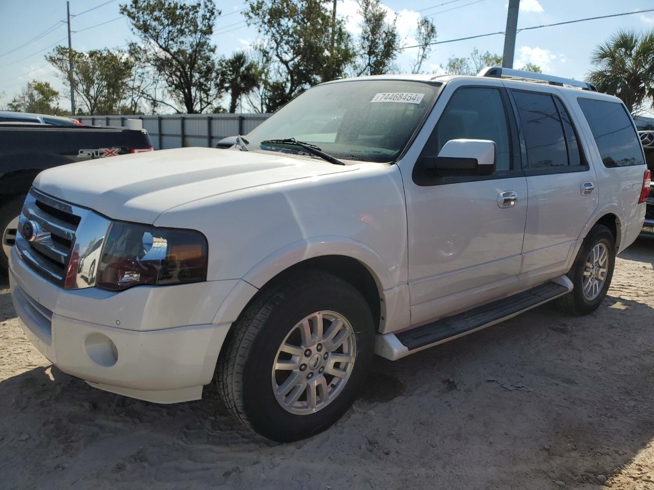 FORD EXPEDITION 2013