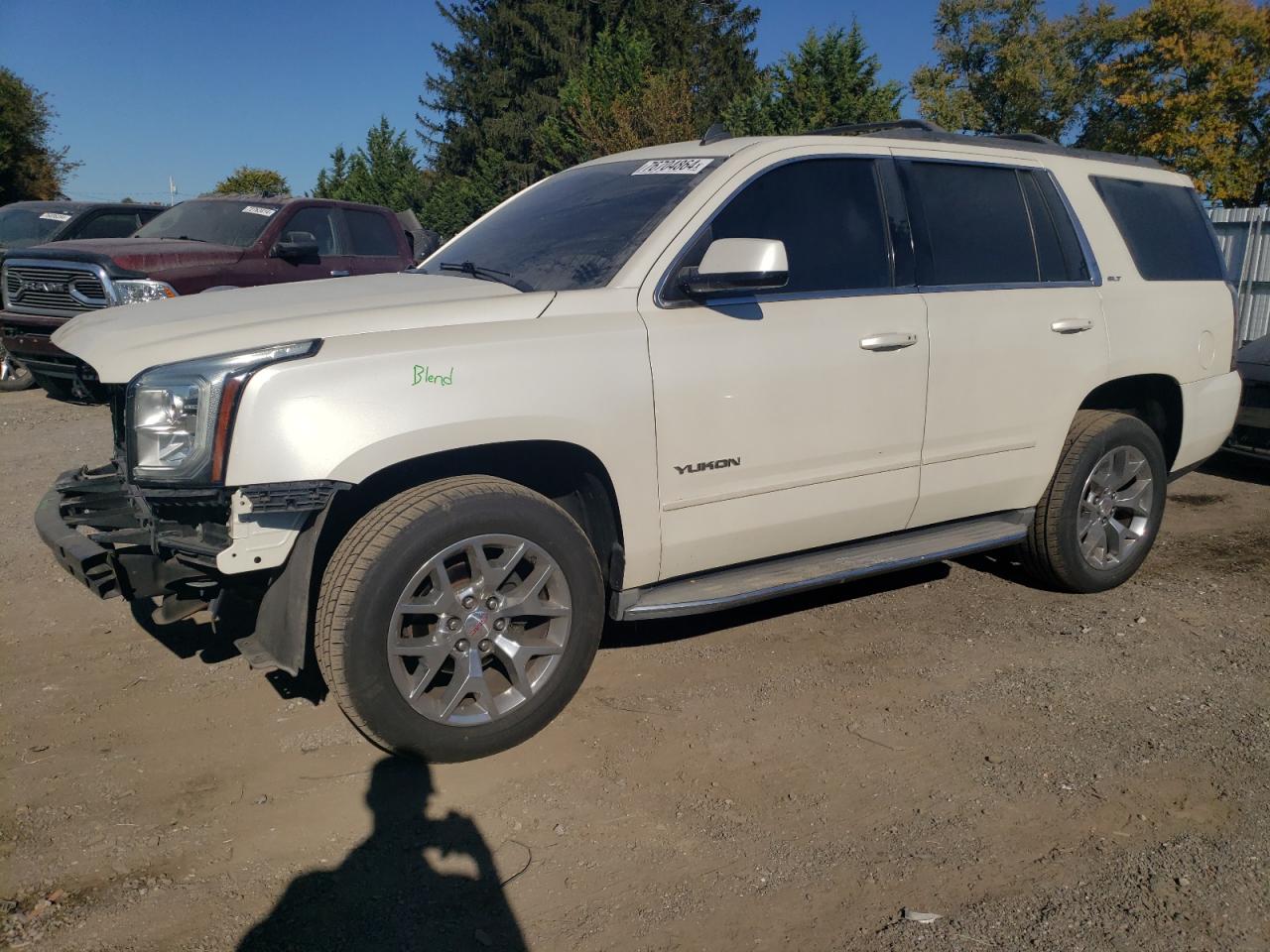 GMC YUKON SLT 2015