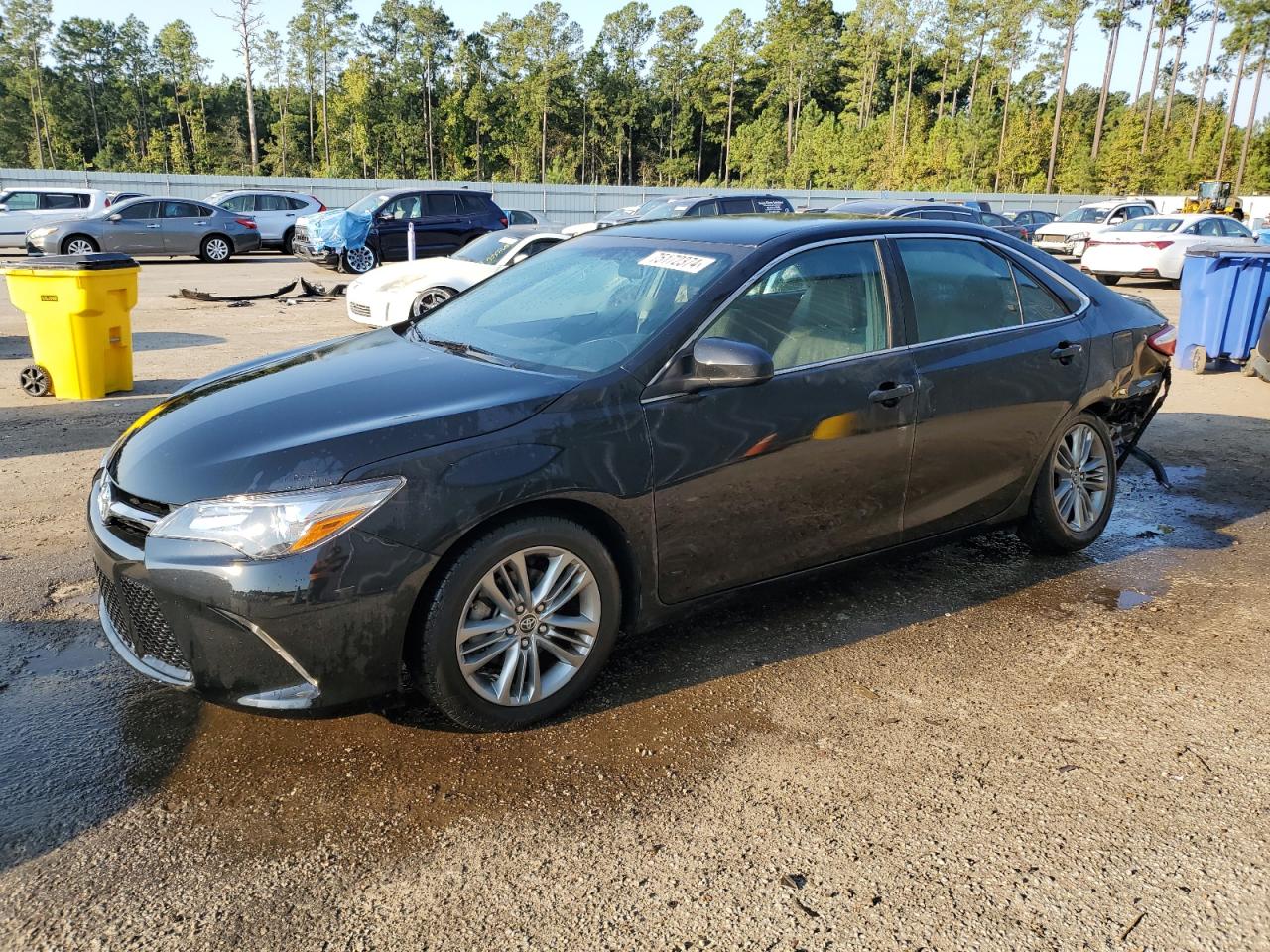 TOYOTA CAMRY LE 2015