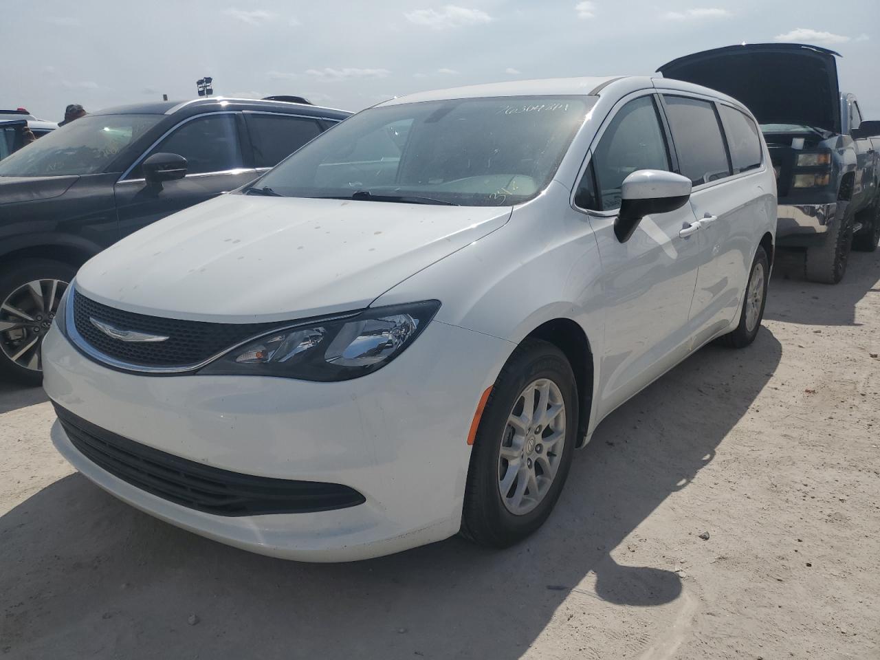 CHRYSLER PACIFICA L 2017